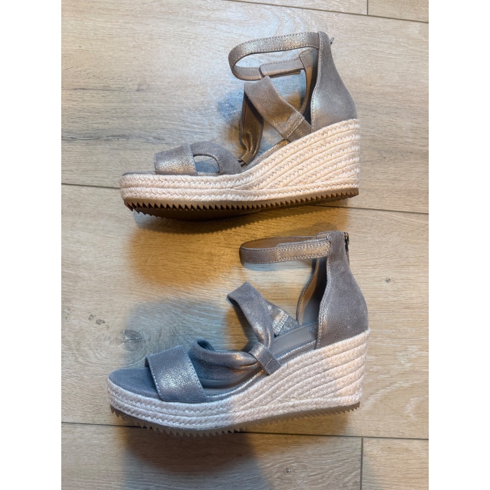 Eileen Fisher Willow Metallic Platinum Leather Espadrille Wedge Sandals size 6.5 - Picture 4 of 11
